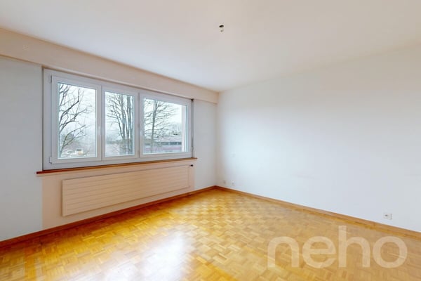 Lumineux 1p dans les hauteurs de la ville avec balcon + garage 10