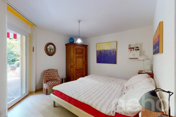 Maison familiale de deux appartements avec grand jardin arboré 11