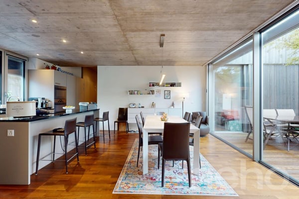 Spacieux appartement de 1.5 pces avec vue imprenable sur le lac ? Aran 3