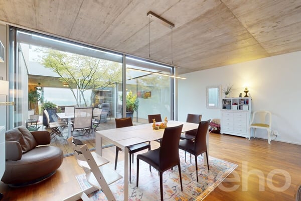 Spacieux appartement de 1.5 pces avec vue imprenable sur le lac ? Aran 7