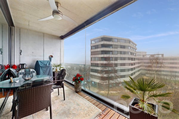 Moderne 1.5-Zimmer-Wohnung an zentraler Lage in Biel 11