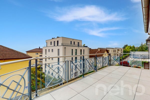 Un balcon sur le lac de Neuchâtel ? 1.5 pièces libre de suite 5