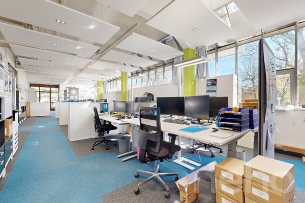 Renditeobjekt mit 5 Wohnungen, Büro- und Lagerflächen in Mellingen 9