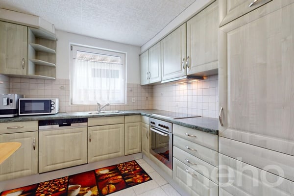 Einfamilienhaus 2Zi. mit separater Einliegerwohnung und Baulandreserve 3