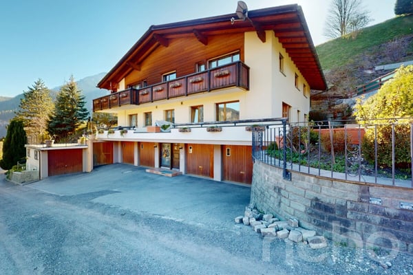 Mehrfamilienhaus mit Aussicht und Potenzial in Thusis 2