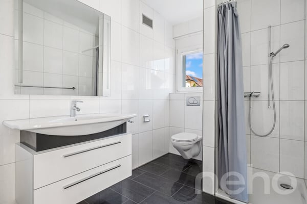 Modernes Einfamilienhaus mit Weitsicht und privatem Schwimmbad 10