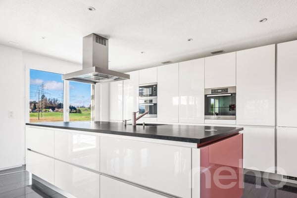 Modernes Einfamilienhaus mit Weitsicht und privatem Schwimmbad 5