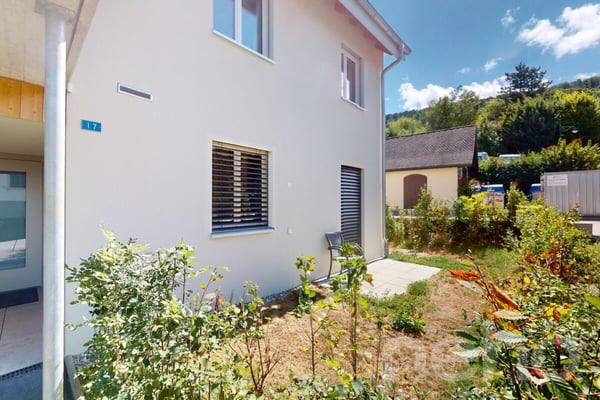 Neuwertige 1.5-Zimmer-Gartenwohnung an idyllischer Wohnlage 5