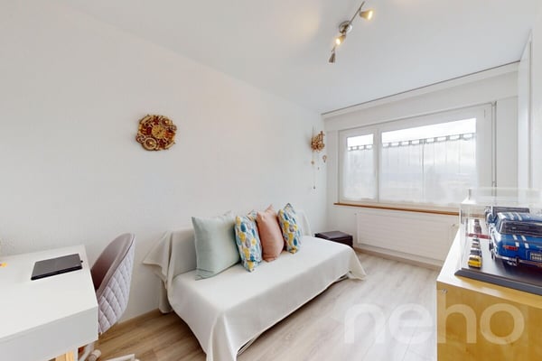 Appartement rénové avec balcon et garage ! 9