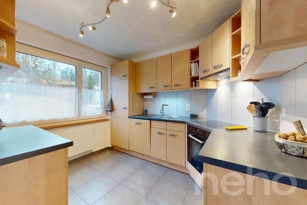 Appartement rénové avec balcon et garage ! 2