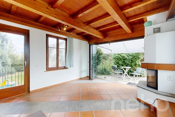 Freistehendes Einfamilienhaus mit vielseitigen Möglichkeiten 1