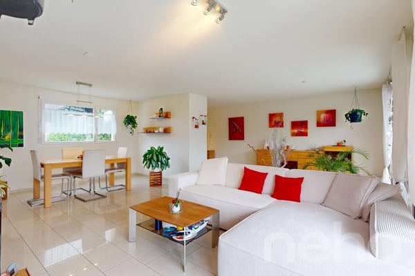 Ihr neues Zuhause mit grossem Balkon und Weitsicht 3