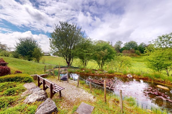 Ihr neues Zuhause mit grossem Balkon und Weitsicht 11