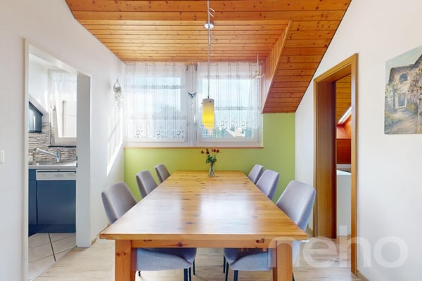 Helle 1.5-Zimmer Dachwohnung mit Balkon & unverbaubarer Aussicht 10