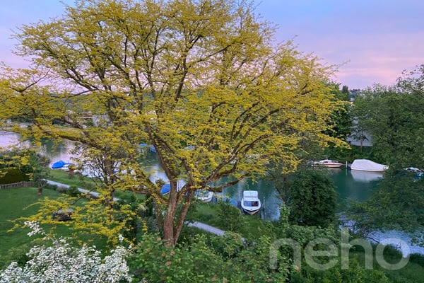 Moderne und helle Attikawohnung direkt an der Zihl 12