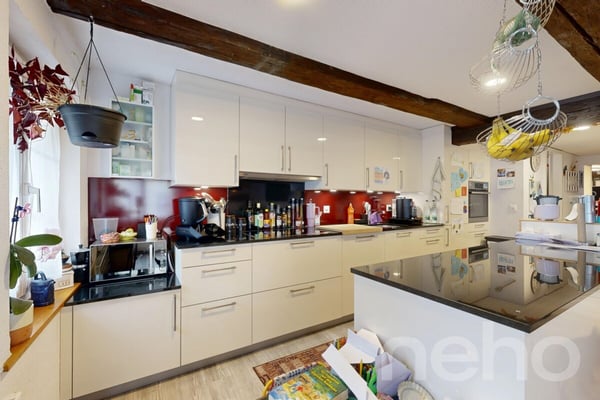 Mehrfamilienhaus mit 4 Wohnungen, Studio und Garage in zentraler Lage 7