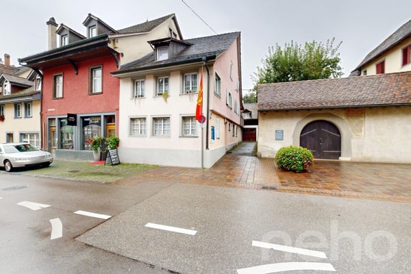 Mehrfamilienhaus mit 4 Wohnungen, Studio und Garage in zentraler Lage 2