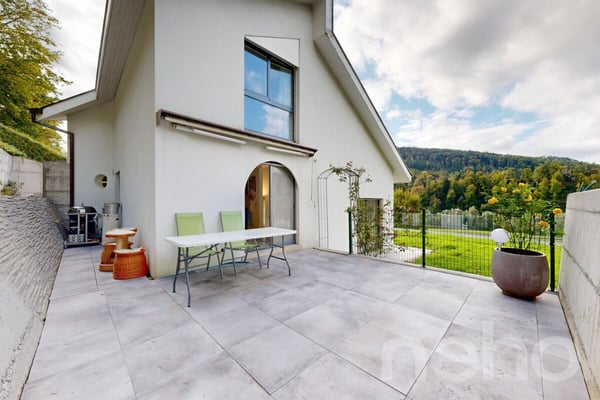 Einzigartiges Wohnen im idyllischen Jura 10