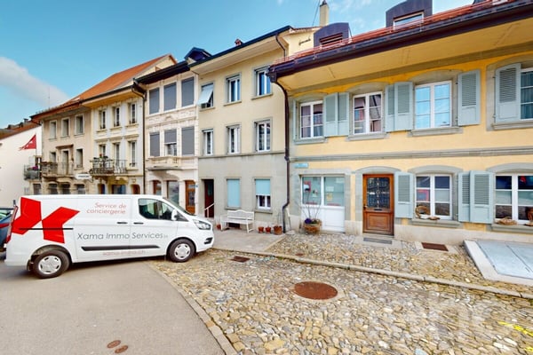 Bel immeuble de rendement à réinventer dans le centre historique 5