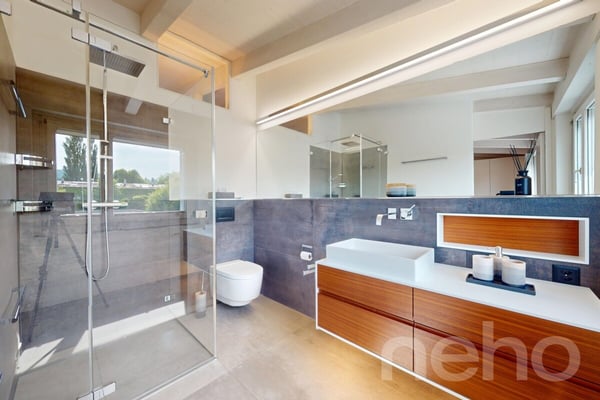 Attraktives Wohn- und Geschäftshaus mit stilvoller Wohnung 7