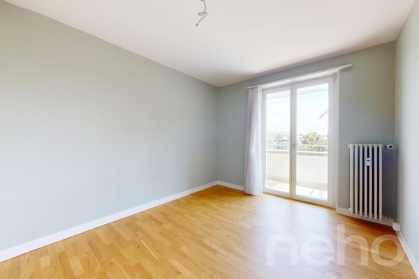 Modern renovierte 1.5-Zimmer-Wohnung mit Weitblick ins Grüne in Basel 10