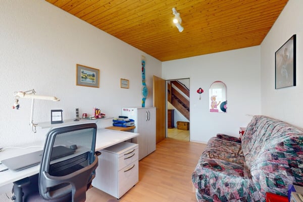 Helle Galeriewohnung mit Balkon 8