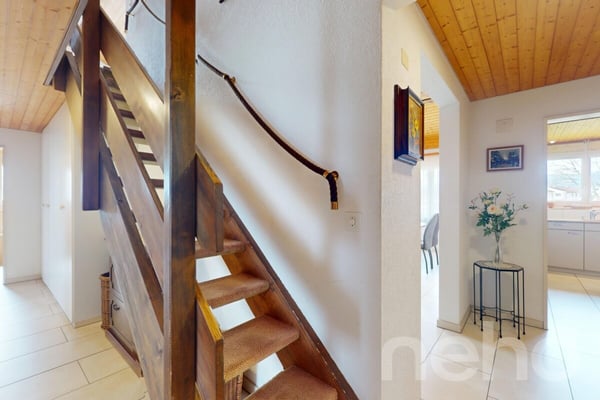 Helle Galeriewohnung mit Balkon 9