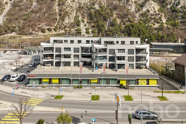 Superbe cabinet médical avec potentiel de clinique ? La Susten (VS) 2