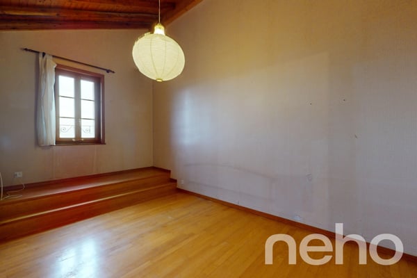 Opportunité Rare : Appartement 1.5 Pièces avec Vue et Luminosité 8