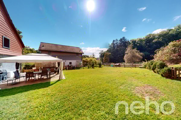 Ferme rénovée avec écurie de propriétaire 5