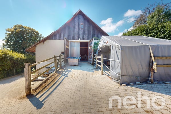 Ferme rénovée avec écurie de propriétaire 10