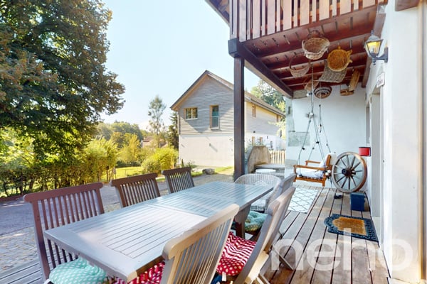 Ferme rénovée avec écurie de propriétaire 12