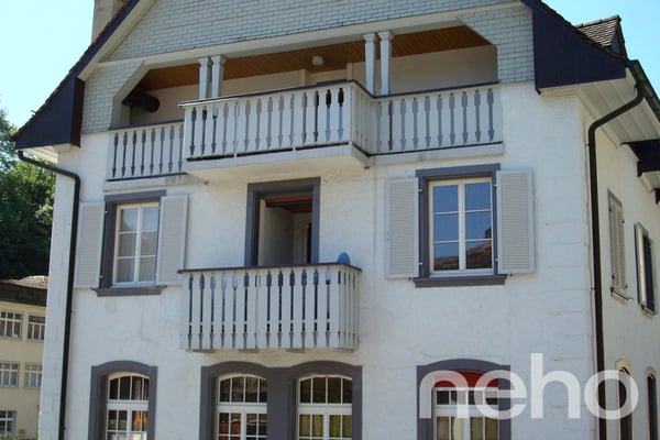 Vollvermietetes Mehrfamilienhaus mit Garage und Aussenparkplätzen 3