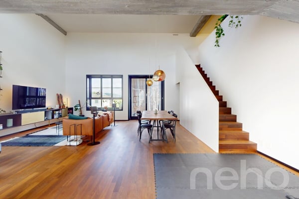 Aussergewöhnliche Wohnung mit gehobenem Wohnambiente 2