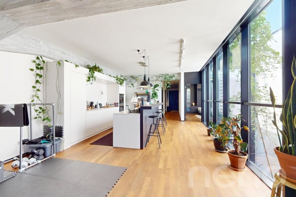 Aussergewöhnliche Wohnung mit gehobenem Wohnambiente 1