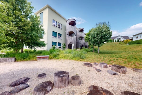 Aussergewöhnliche Wohnung mit gehobenem Wohnambiente 12