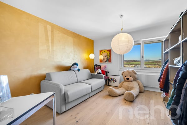 Elegantes Einfamilienhaus mit Panoramablick an sonniger Lage 8