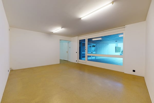 Grand 1 pièces avec fort potentiel 5