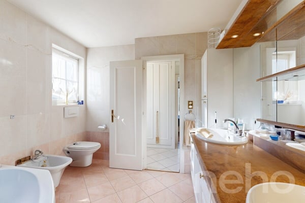 Une villa au c?ur de la nature, à deux pas de Lausanne 10