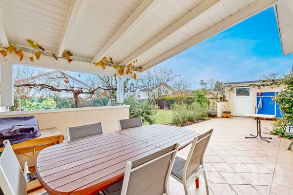 Dans un chemin sans issue