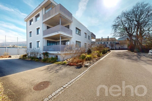 Frisch renovierte 1.5 ZI-WHG mit Seesicht und ansprechendem Grundriss 1