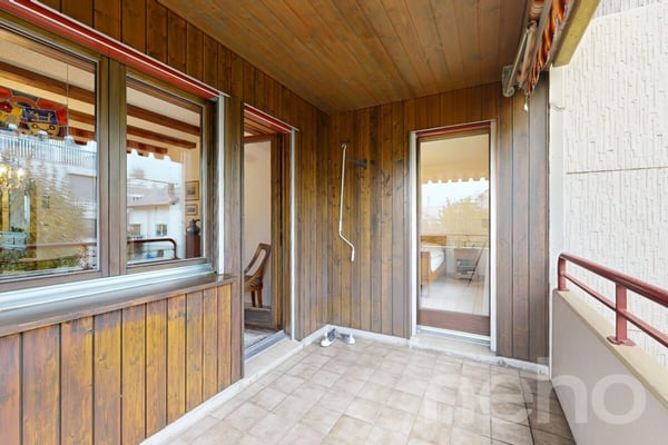 Charmante 1.5-Zimmer-Wohnung mit Seesicht in Altendorf SZ 12