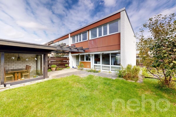 Charmantes 1.5-Zimmer-Eckhaus mit Cheminéehaus und viel Privatsphäre 11