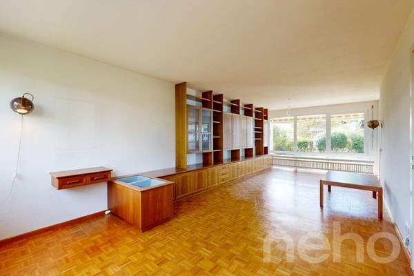 Charmantes 1.5-Zimmer-Eckhaus mit Cheminéehaus und viel Privatsphäre 1