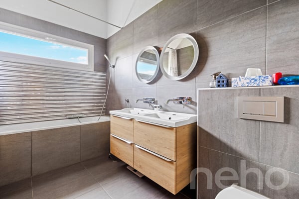 Exclusif: Grande villa de 3 logements avec piscine 8