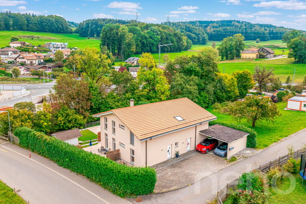 Exclusif: Grande villa de 3 logements avec piscine 2