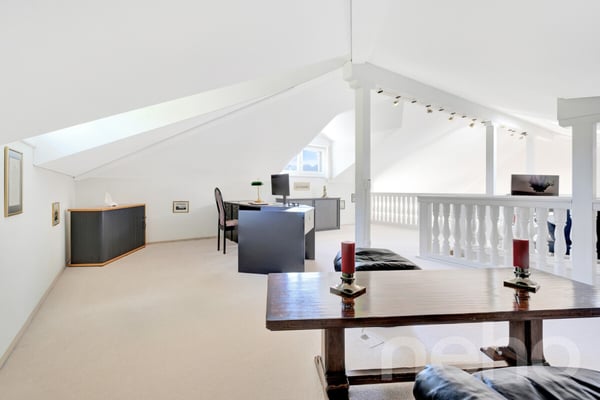 Exklusive Villa mit spektakulärer Weitsicht und gehobenem Ausbau 9