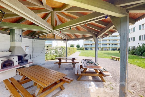 Grosszügige Maisonette mit Galerie, Aareblick und Schwedenofen 12