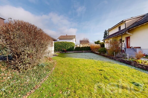 Familienfreundliches Zuhause mit Garten und Doppelgarage in Grenchen 4