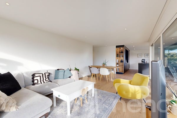 Splendide appartement moderne de 1.5p avec terrasse, vue et garage! 8